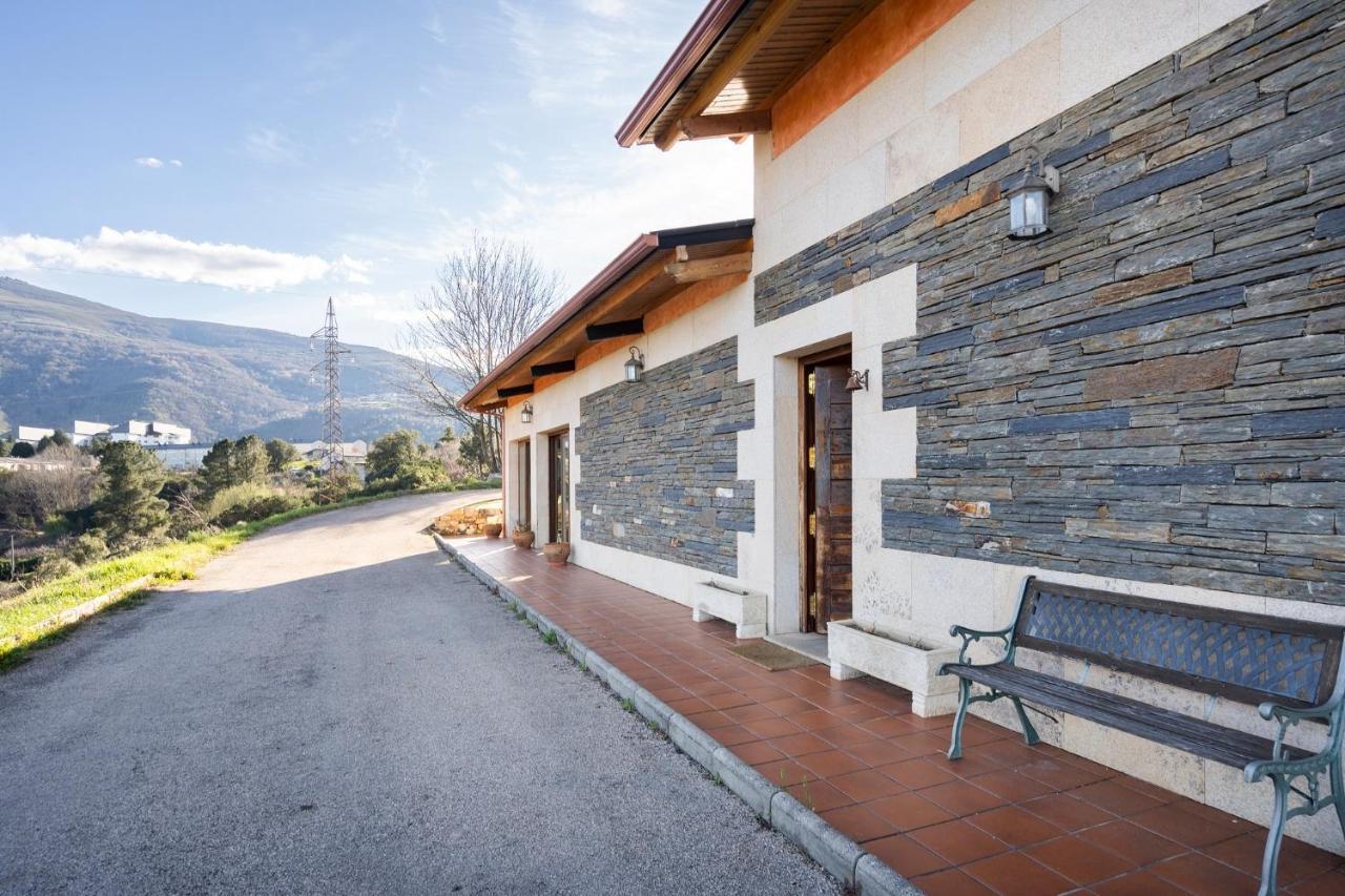 הוילה Valdegodos Luxury Valdeorras מראה חיצוני תמונה