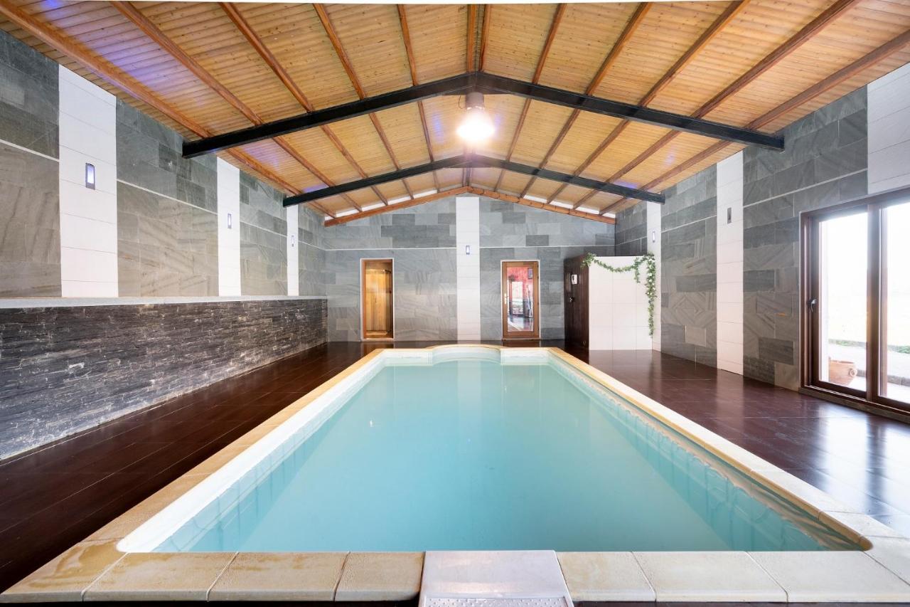 הוילה Valdegodos Luxury Valdeorras מראה חיצוני תמונה