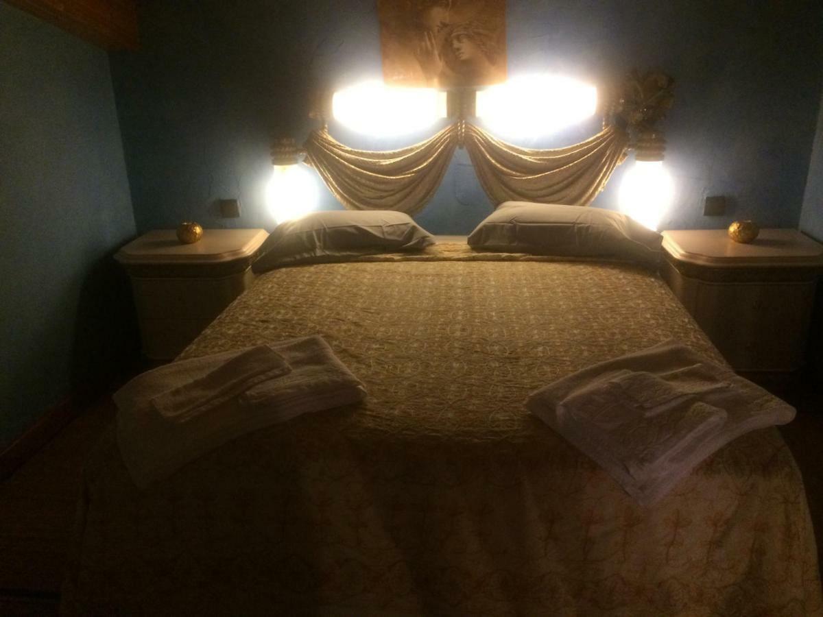הוילה Valdegodos Luxury Valdeorras מראה חיצוני תמונה